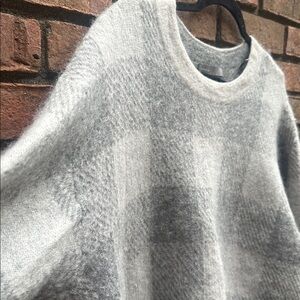 Vince. Gray Checkered Women's Sweater